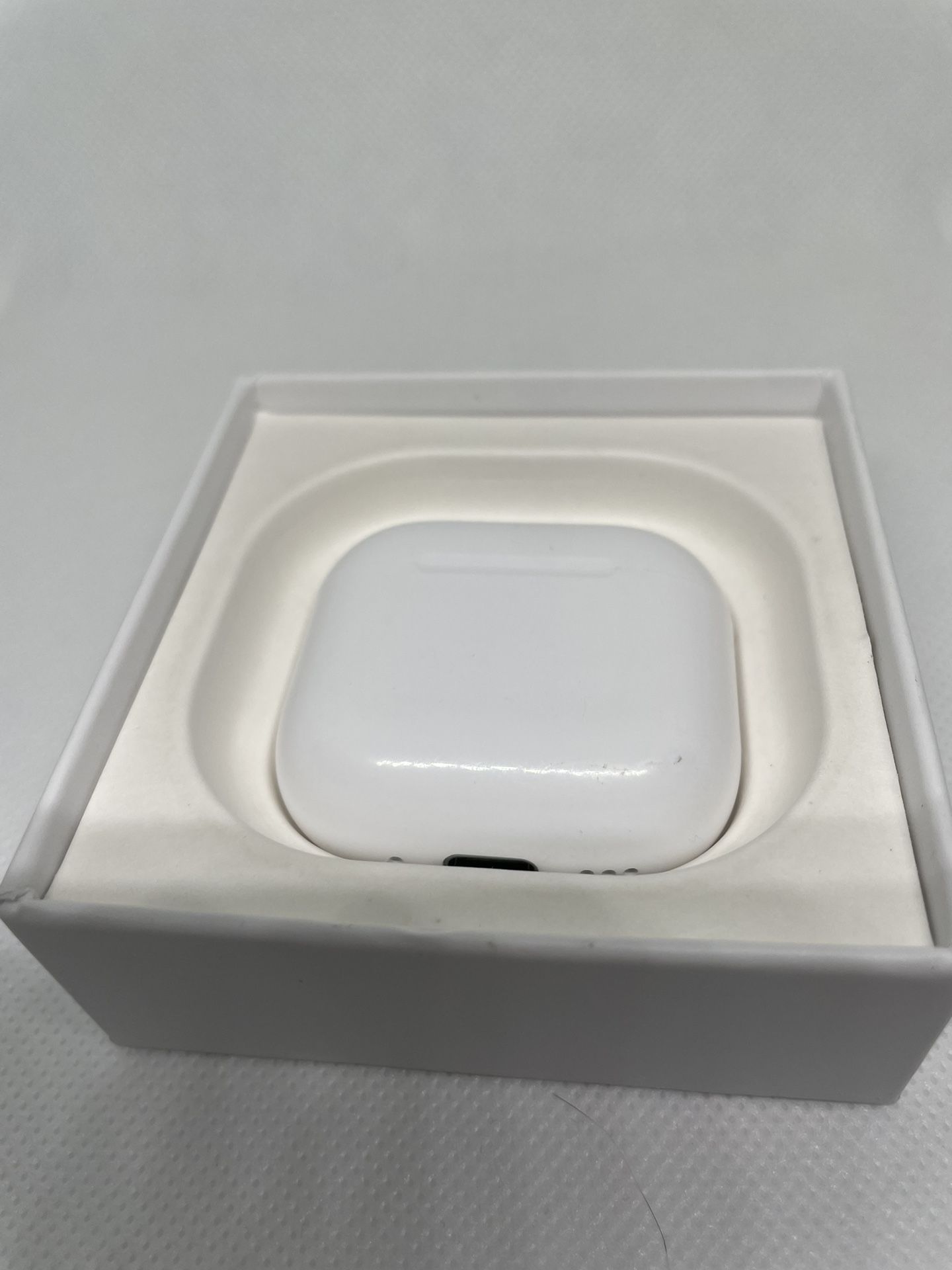 Apple AirPods
