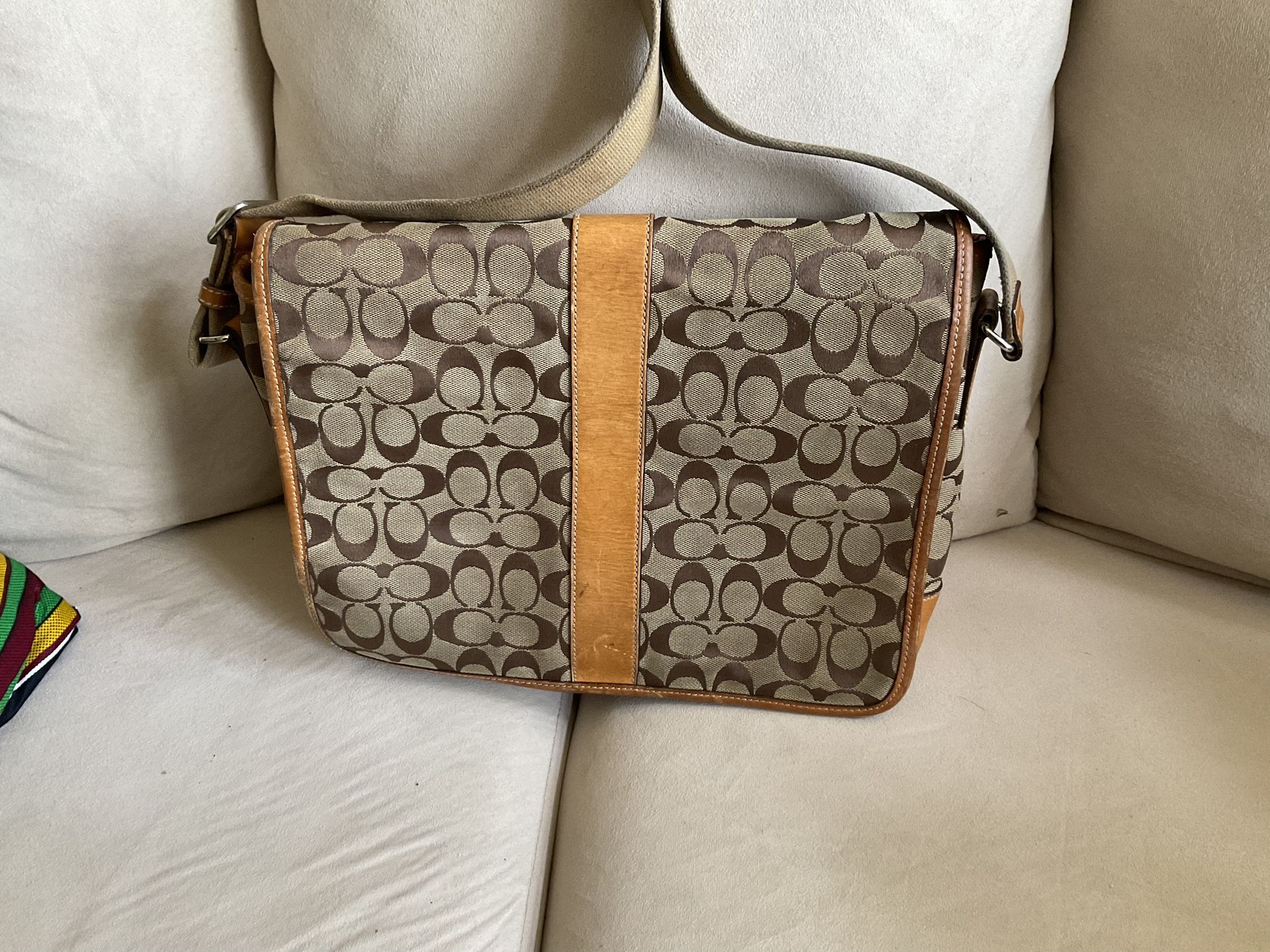 COACH  Crossbody Messenger Bag