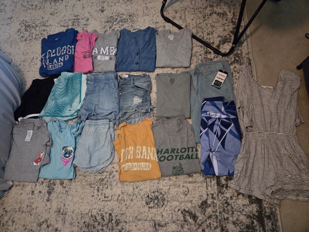 Women's Clothing Bundle
