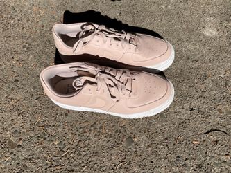 Women’s size 10 pink AF1