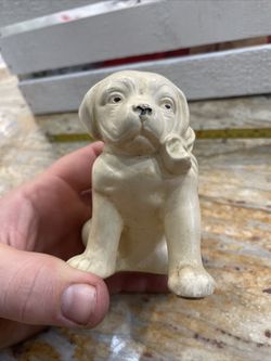 Vintage Dog Statue.l Collectible 