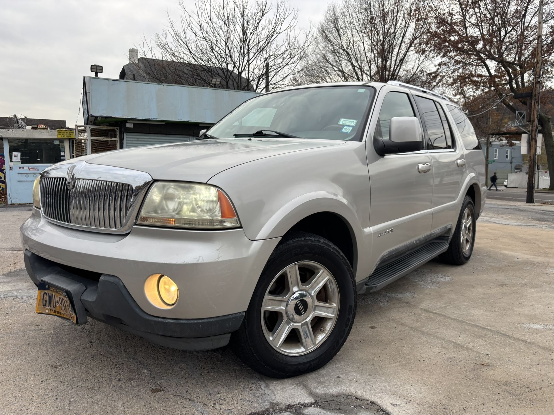 2005 Lincoln Aviator