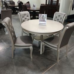 Dining Set