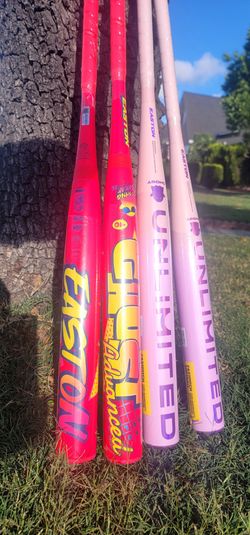 EASTON GHOST FASTPITCH SOFTBALL