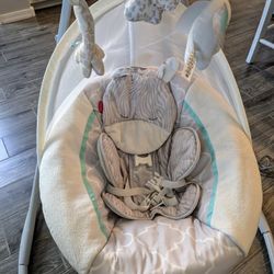 Fisher Price Cradle'n Swing Safari Dreams 