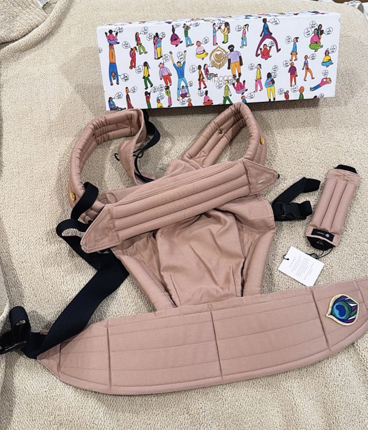 Artipoppe Baby carrier With Box - Pink