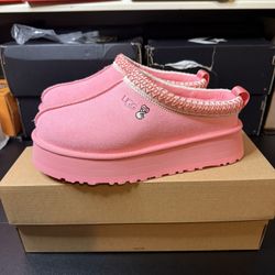 UGG Tazz Women’s Slippers Love ‘25 Pink Brown Size 6 7 10 12 