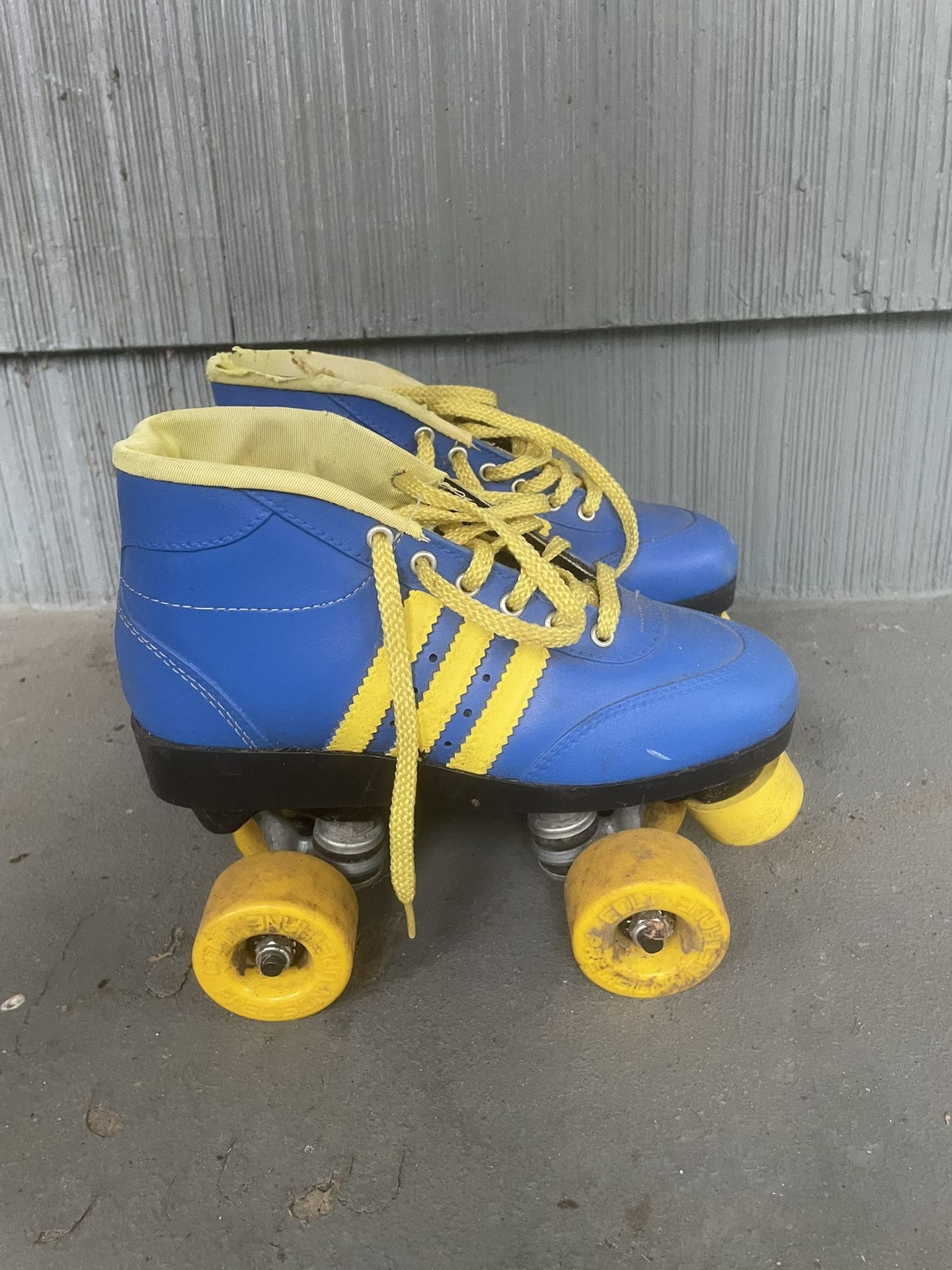 Vintage Colt Roller Skates