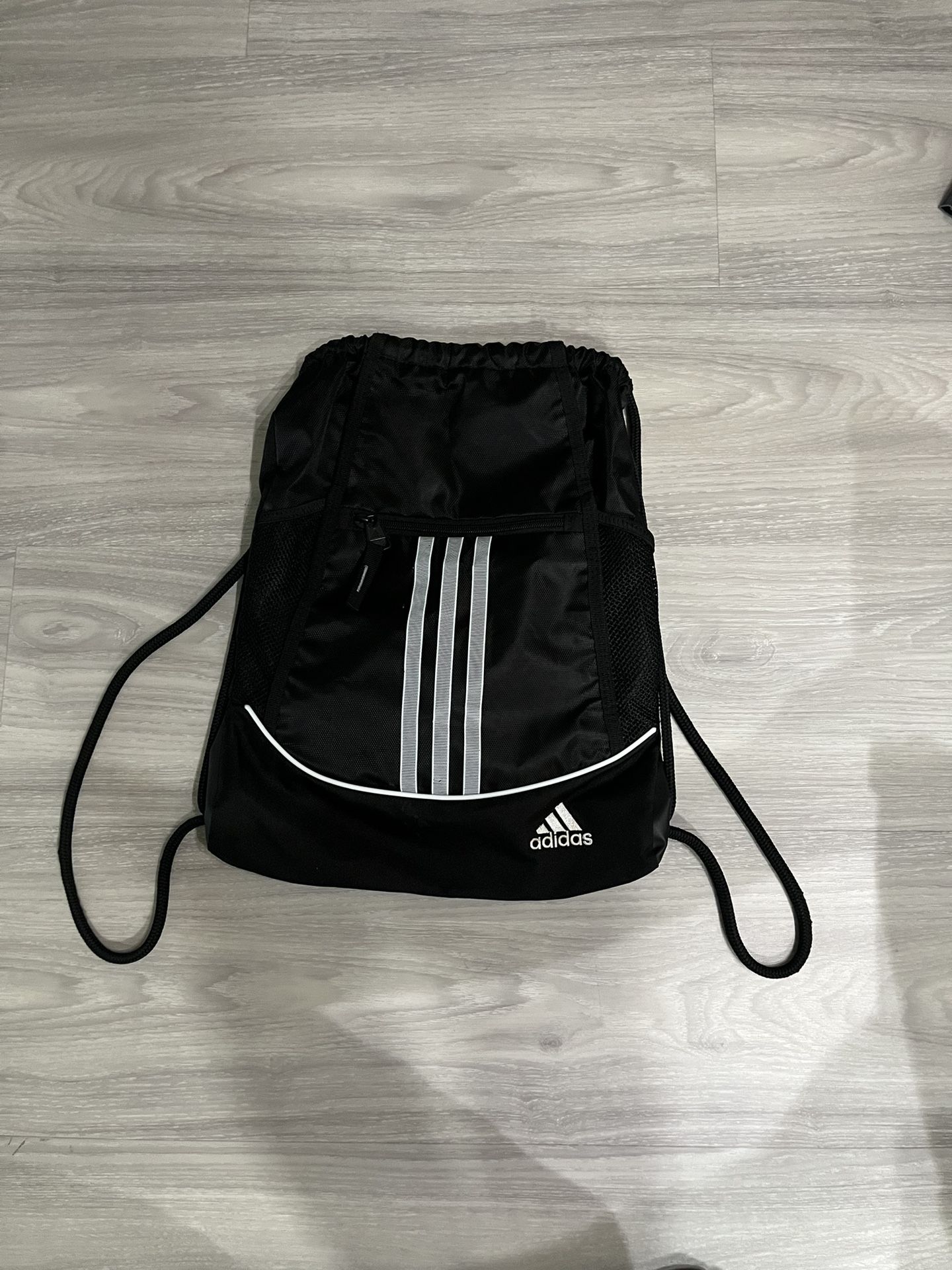 Adidas Black Sports Bag Soccer Running 🏃🏽🏃🏽♀️