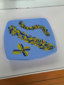 Art glass footed tray