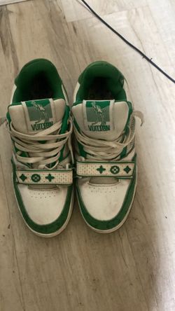 Lv shoes just need to clean them