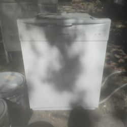 Frigidaire Dishwasher