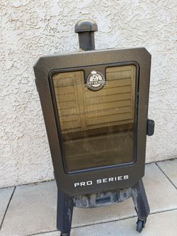 Pitt Boss Vertical Smoker