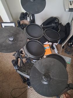 Alesis Eletric Drum Kit