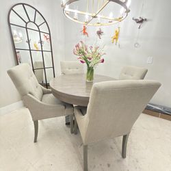 Set Of 4 Dining Chairs 