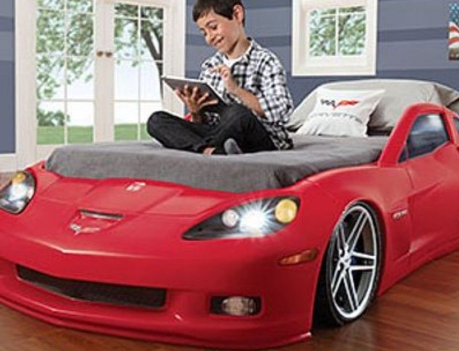 Corvette Kid Bed