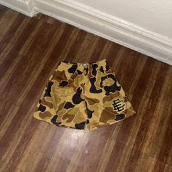 EE Shorts