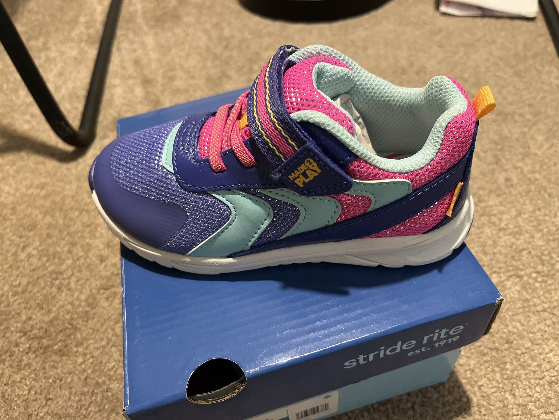 Stride Rite Bolt Sneaker