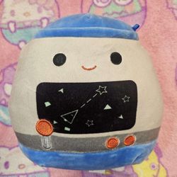 VARIOUS SQUISHMALLOWS