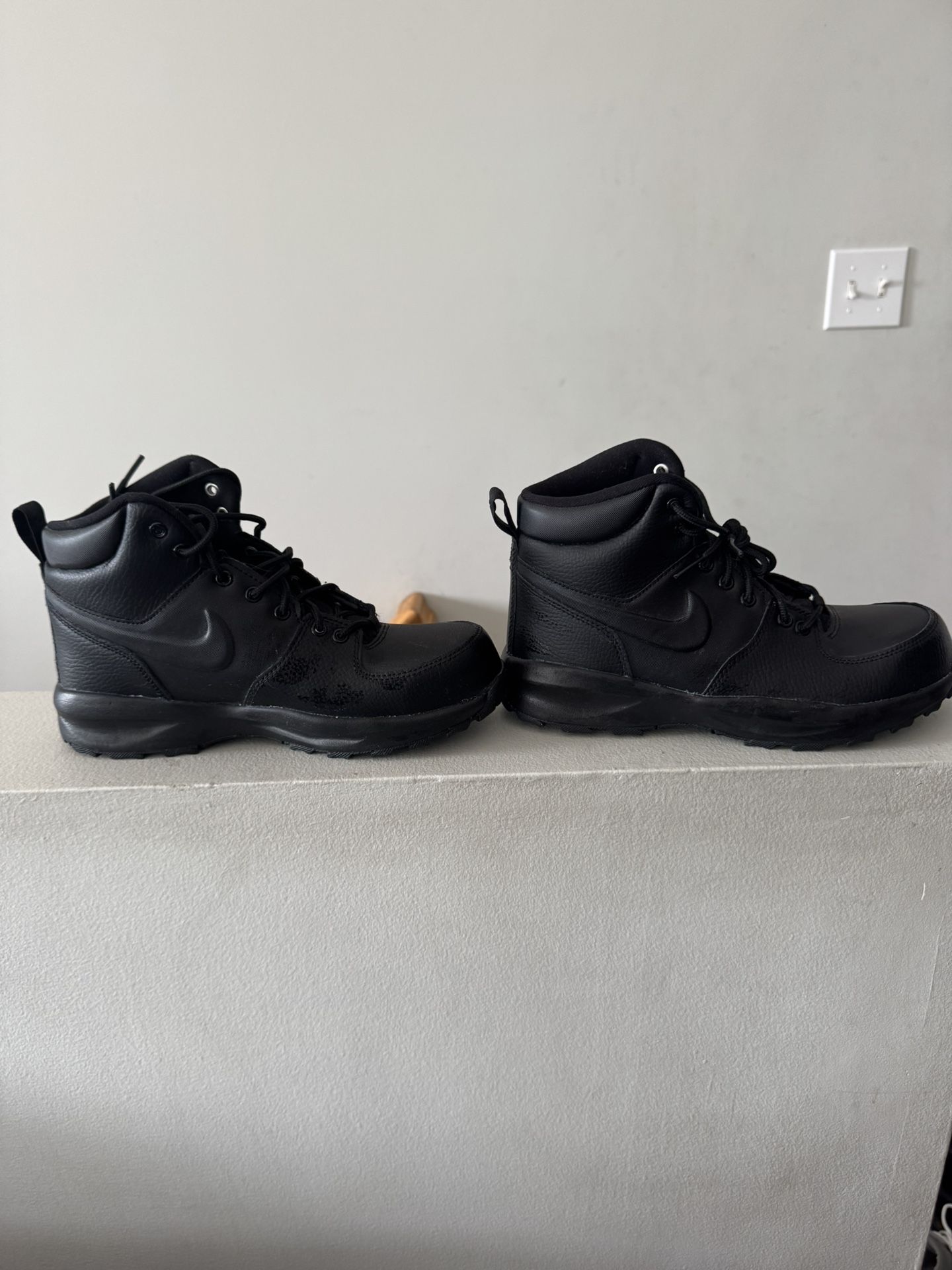 Nike Boots