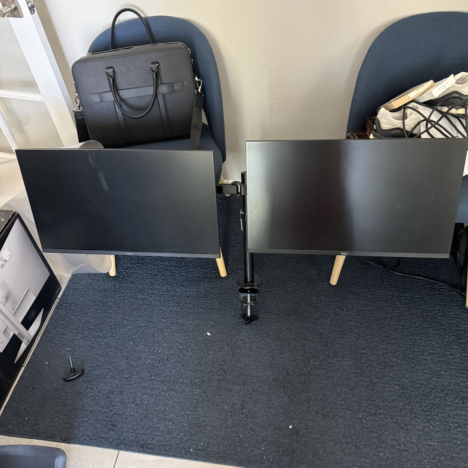 Dual 24” Dell Monitors W/ Dual Stand