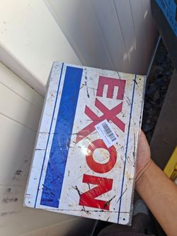 Exxon Vintage-Style Metal Sign