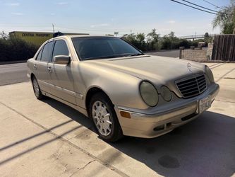 2000 Mercedes-Benz C-Class