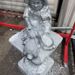 Statue with the stand