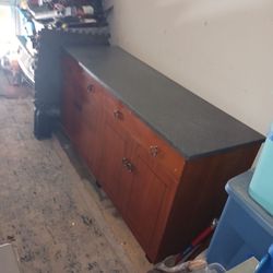 Large garage cabinet solid sturdy clean $240 cash must pick up Broadway and apache buckeye az