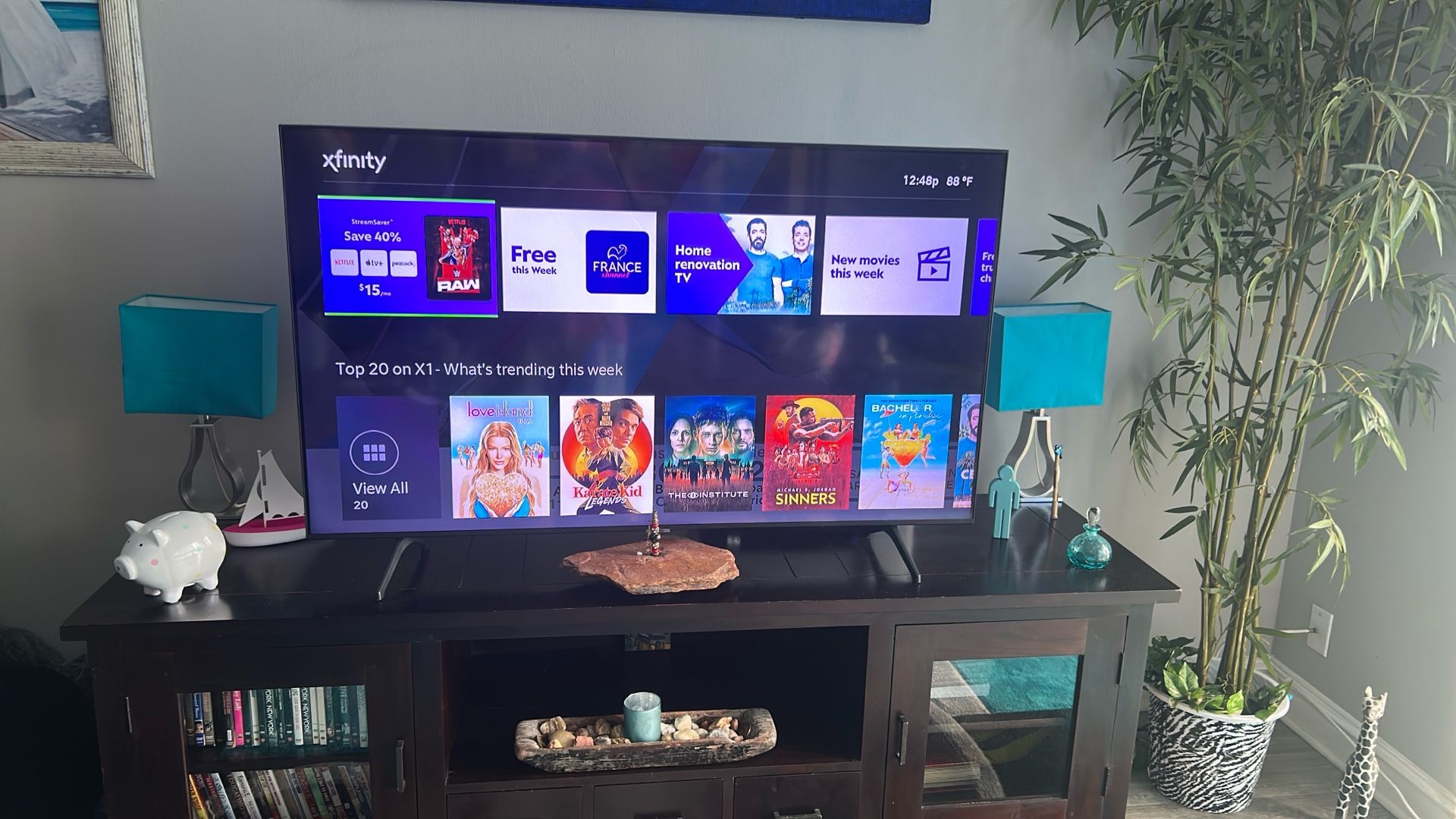Samsung smart TV 55 inches TU 7000 FX2A 20160P