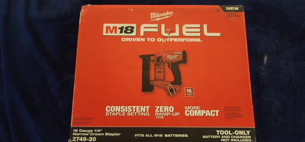 MILWAUKEE 18 GAUGE GEN 2 NARROW CROWN STAPLER NEW $250