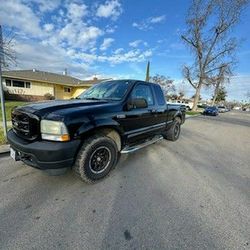 2003 Ford 250 2wd  Gas
