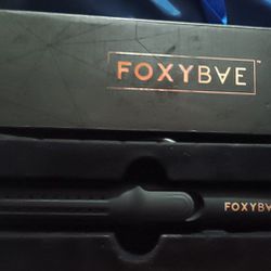 ""FOXYBAE 2-IN-1 Airflow Flat Iron