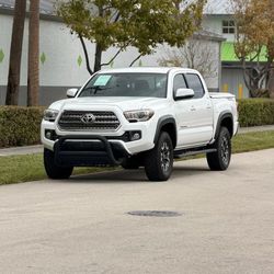 2017 Toyota Tacoma Double Cab