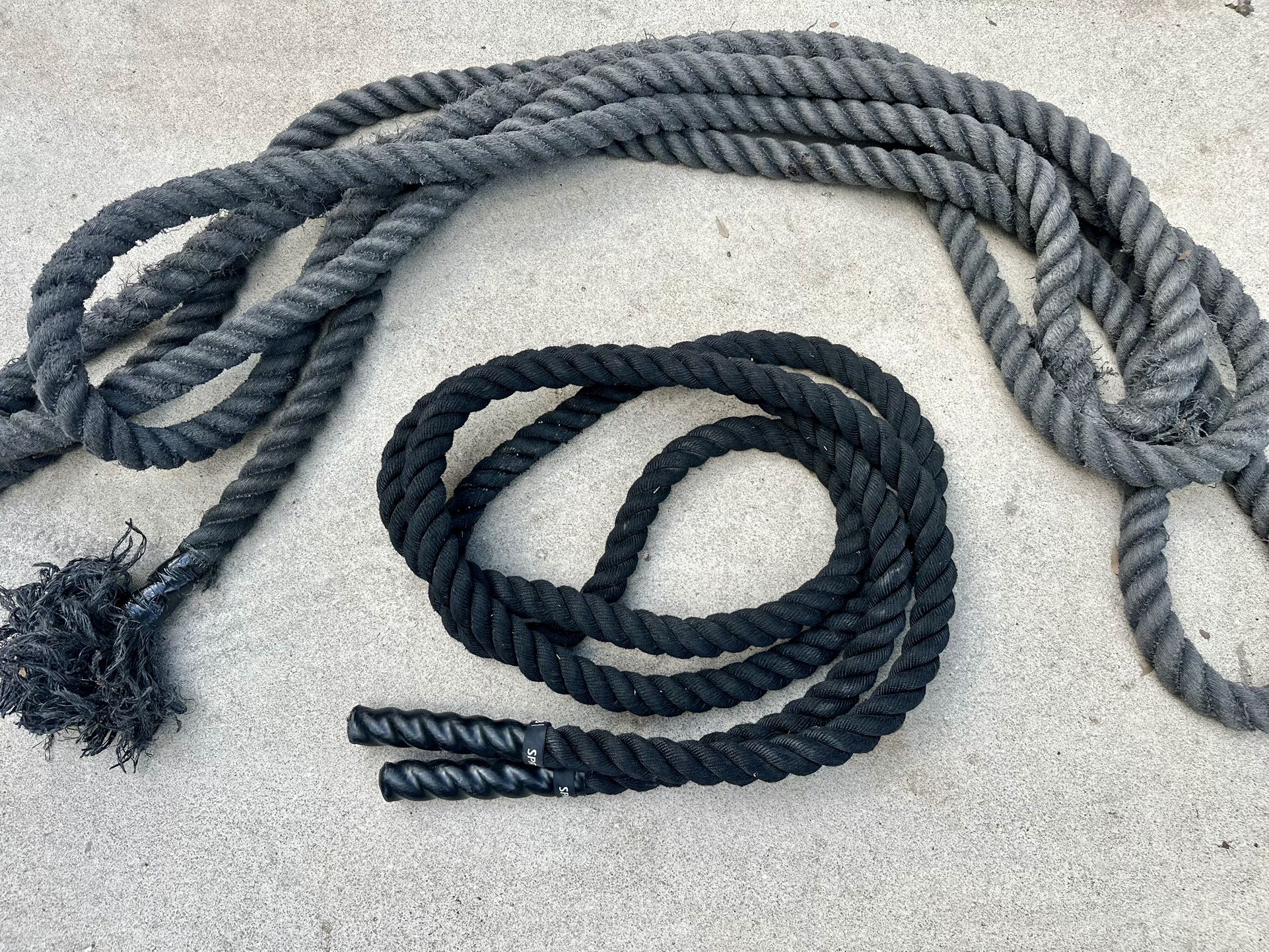 1 Training Rope (Workout Equipment)