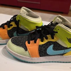 Nike Jordan 8 Size 5.5