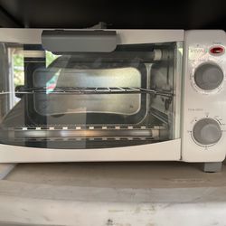 Toaster oven