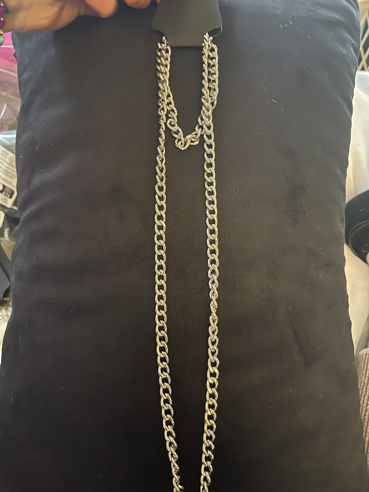 Brand New Long Chain Necklace And Bracelet Set