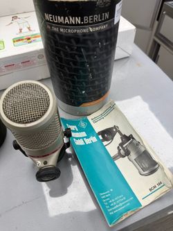 Nuemann BCM 104 Broadcast Microphone Berlin Germany