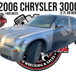 2006 Chrysler 300 C 5.7L V8 Partout Parts Only