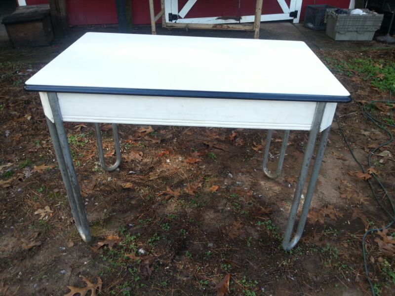 Antique Benjamin Crysteel enamel table for Sale in Newnan, GA OfferUp