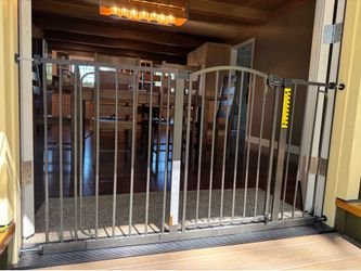 58” pressure mounted Baby gate with door