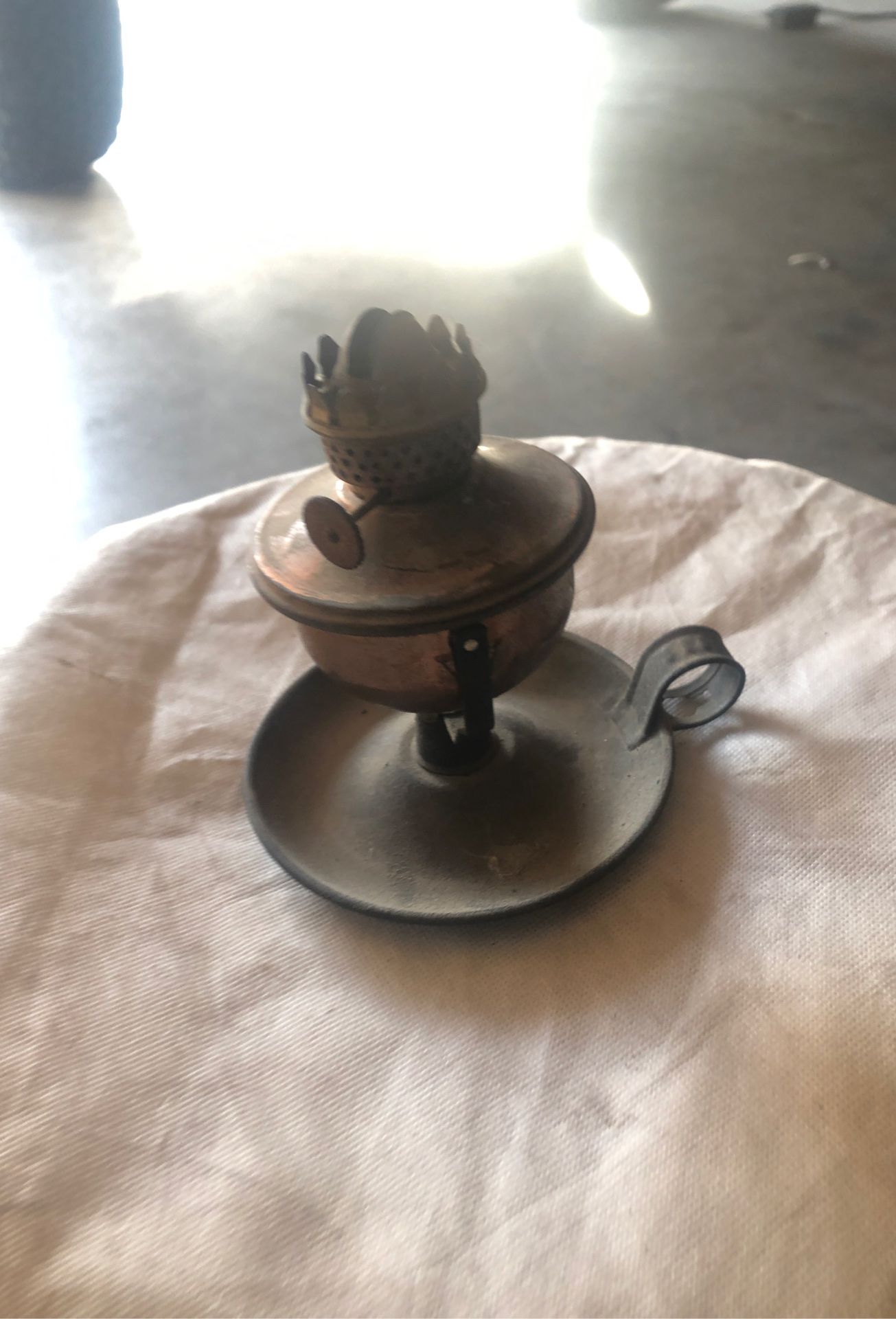 Old vintage copper/brass oil lamp collectible