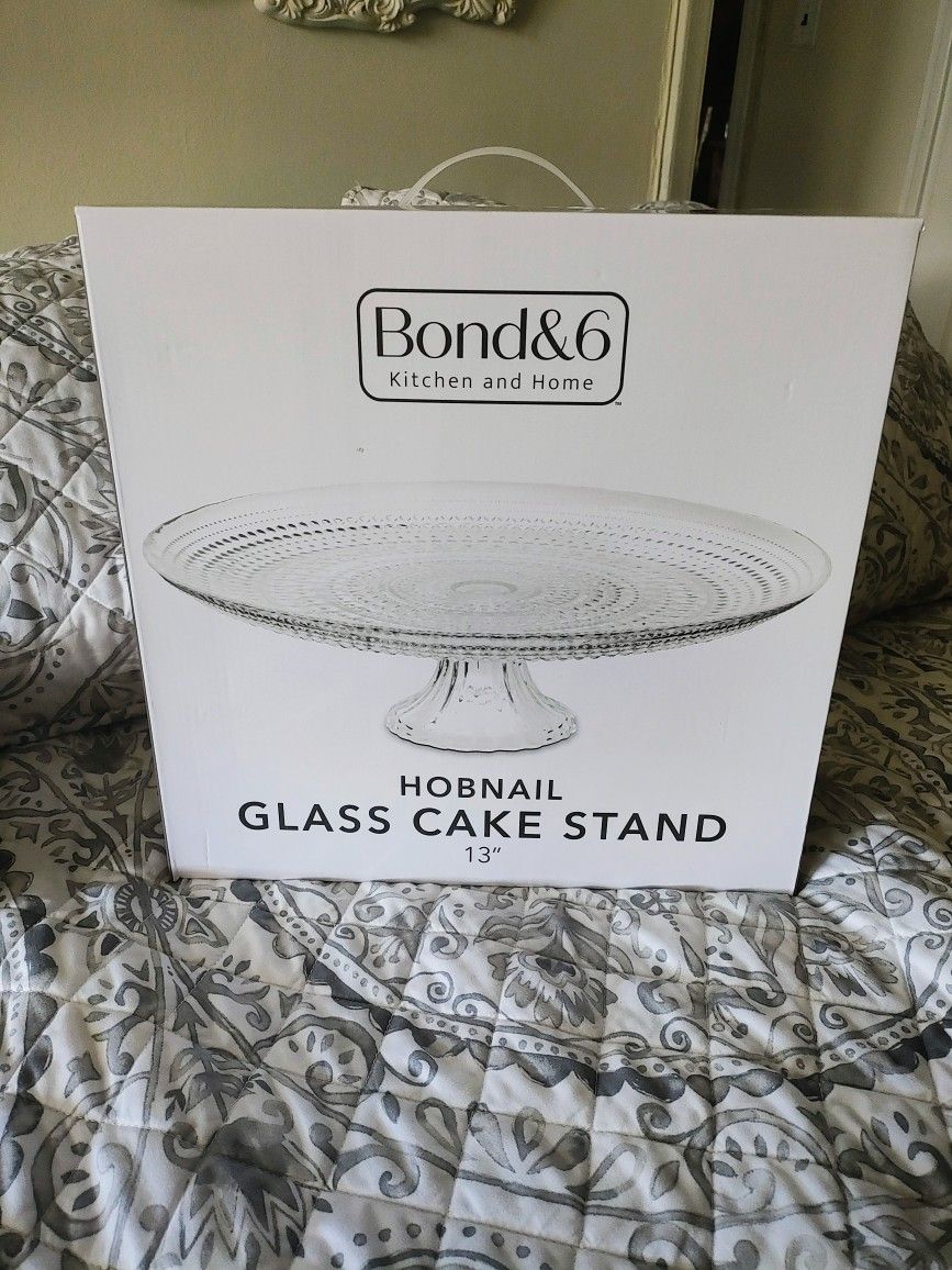 Bond And Co Hobnail Cake Stand 13'
