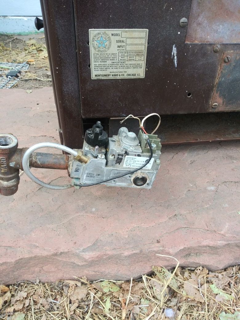 Montgomery Wards Vintage Heater for Sale in Denver, CO OfferUp