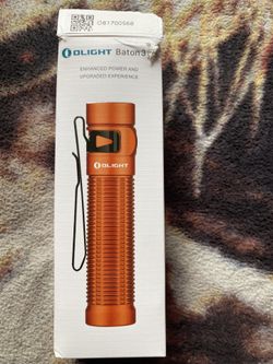 Olight Baton 3