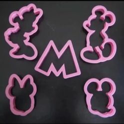 Mickey & Minnie Mouse Cookie Cutter set