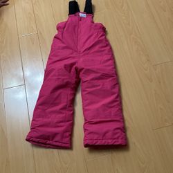 Snow Outfit 5T $20 