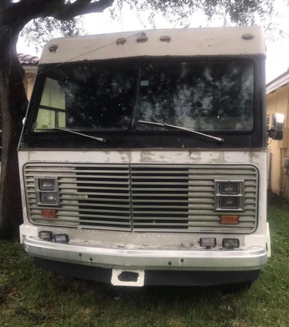 1982 Chevrolet Holiday Rambler Aluma RV Motorhome