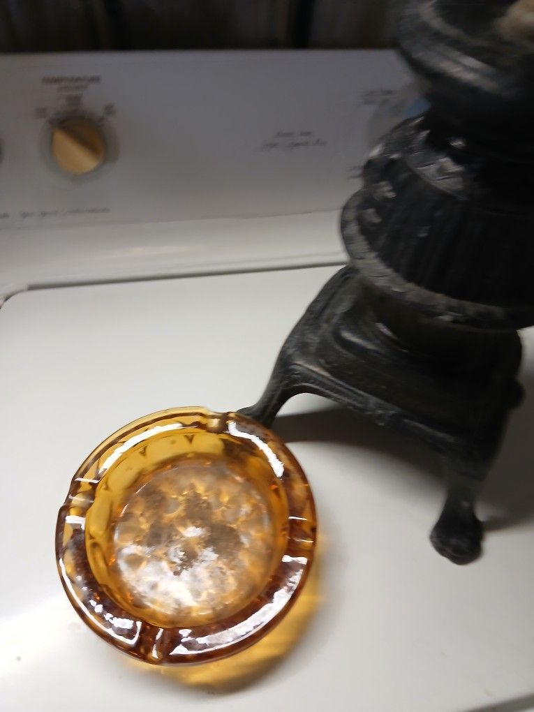 Old Vintage Ashtray With Stand..Obo.